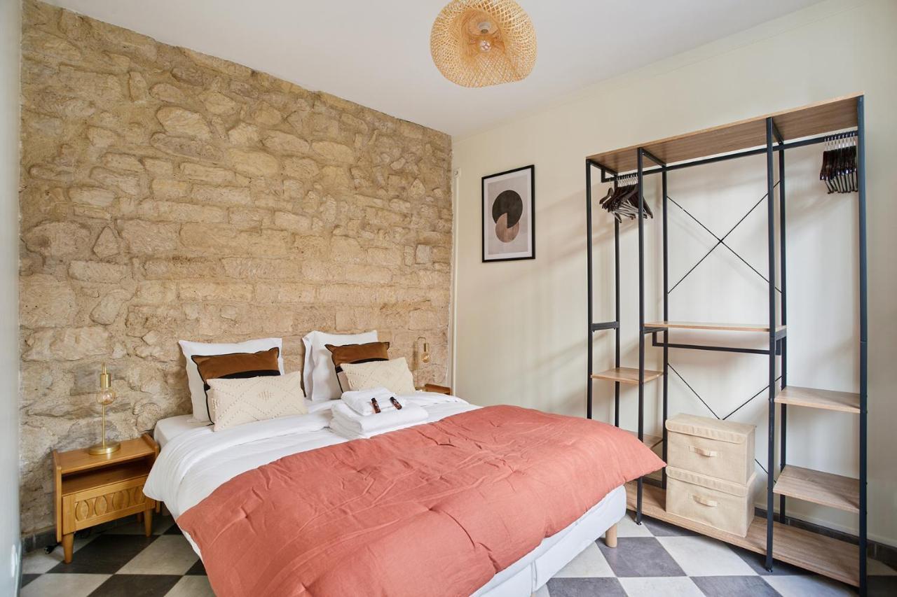 Apartment Center Of Paris By Studio Prestige Exteriör bild